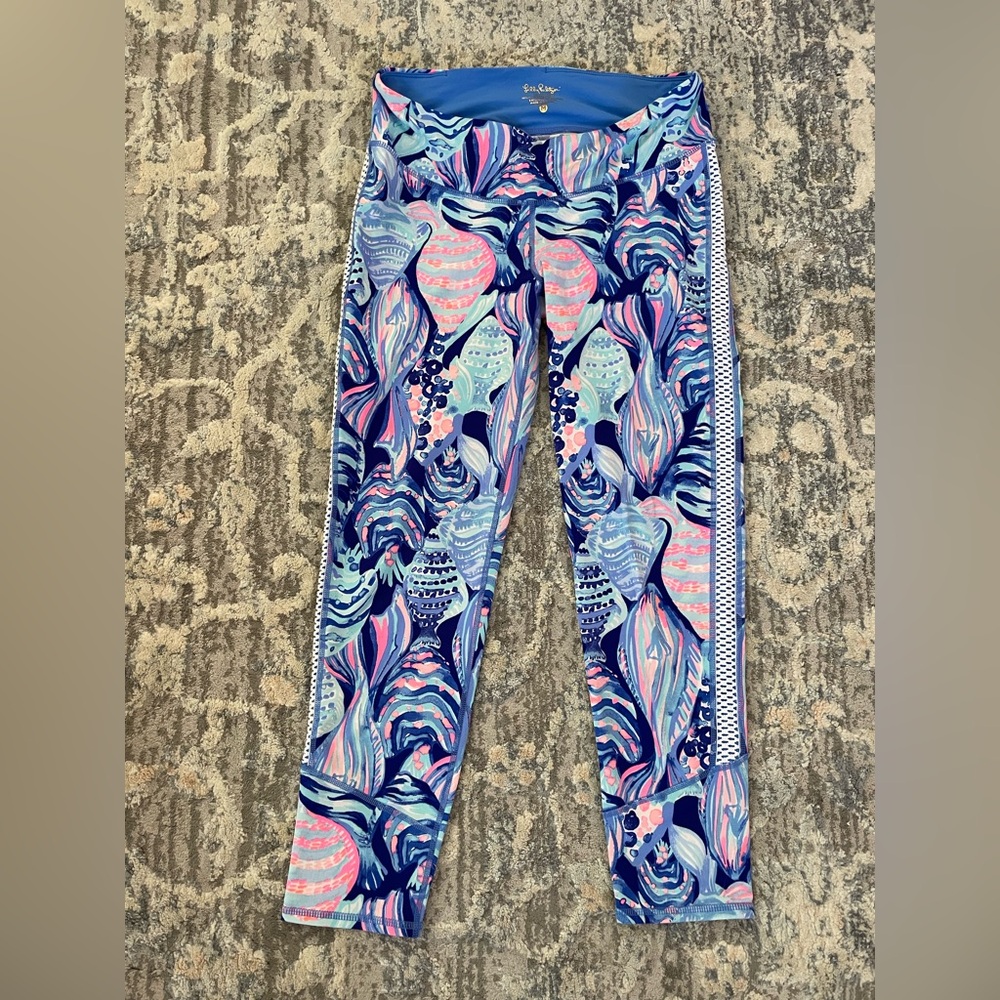 Lilly Pulitzer Women’s Medium Luxletic Tamara legging in Twilight Blue Scale Up